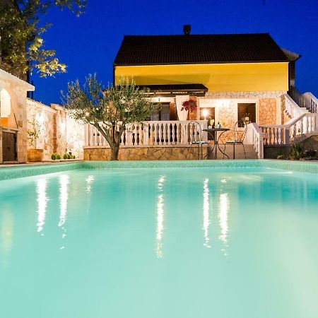 Holiday Home Iva With Pool Sukosan Exterior photo