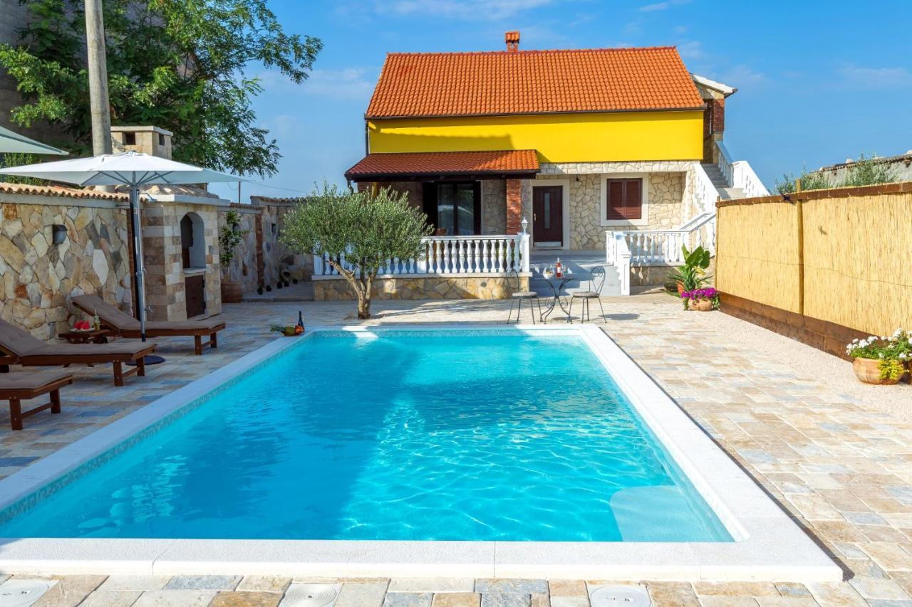 Holiday Home Iva With Pool Sukosan Exterior photo