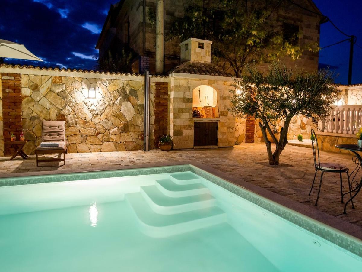 Holiday Home Iva With Pool Sukosan Exterior photo